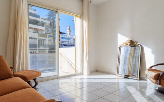 Appartement 2 pièces balcon Nice